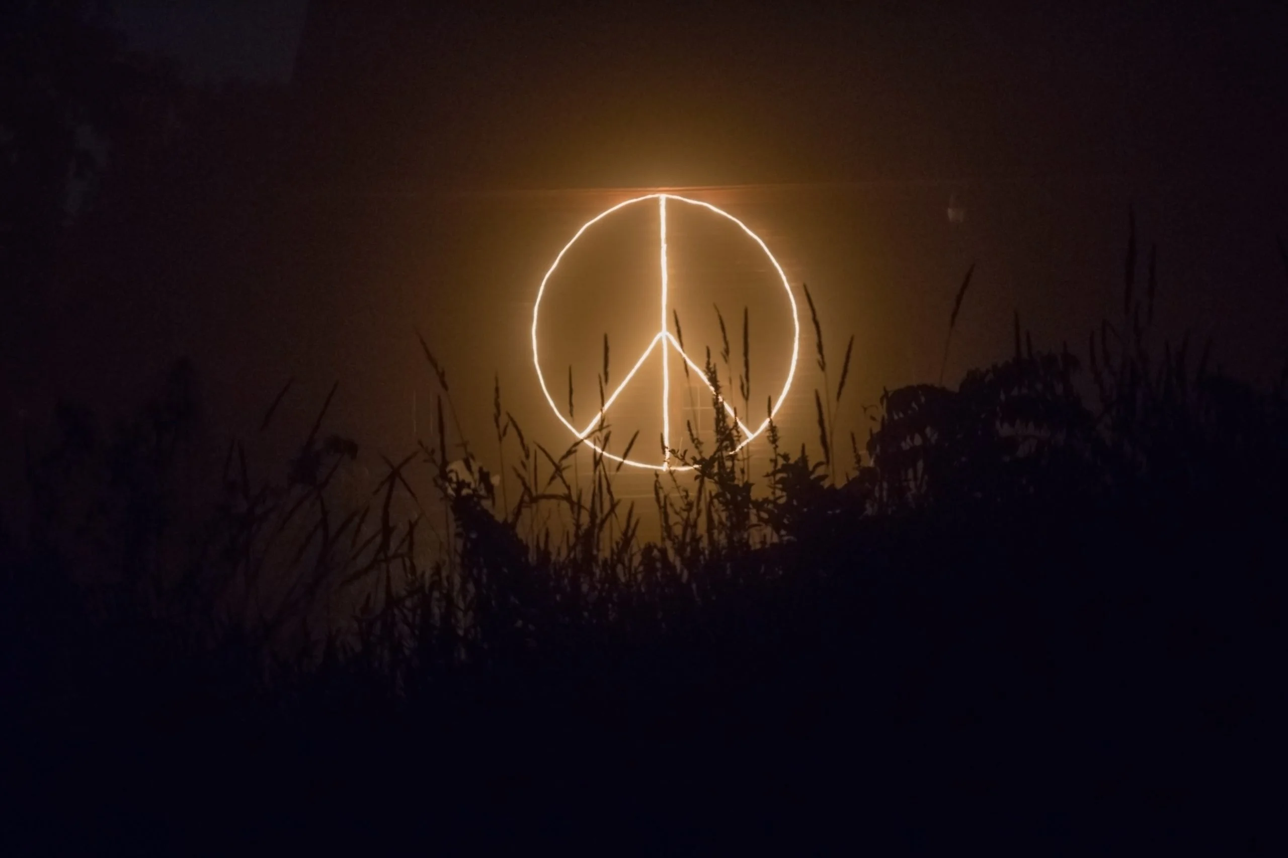 Lighted peace sign