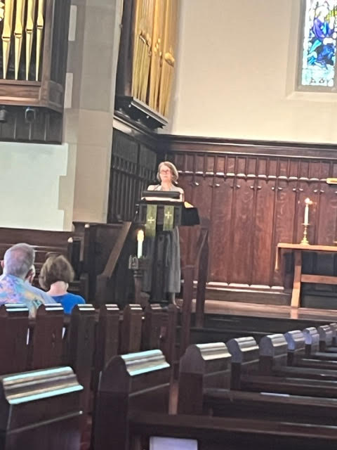 Linda Hartley preaching