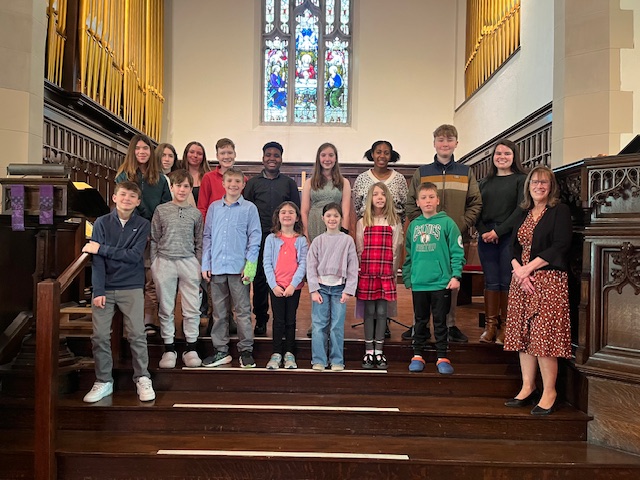 Children's Sunday: Children, youth, teachers on chancel steps